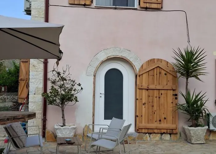 Апартаменты Luxury House California 1 *