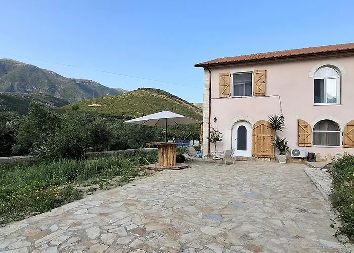 Апартаменты Luxury House California 1 *